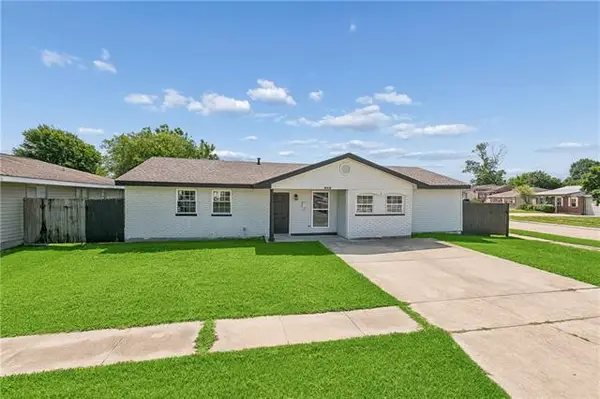 669 Taylorbrook Drive, Gretna, LA 70056