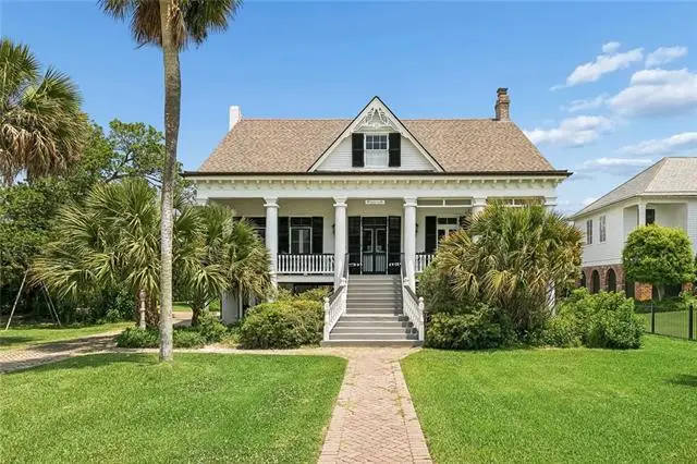 1815 Lakeshore Drive, Mandeville, LA 70448 - #2
