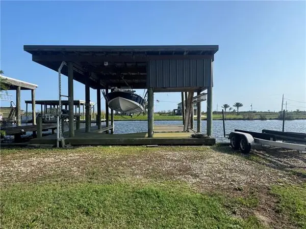 113 Swallow Lane, Belle Chasse, LA 70037