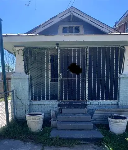 1868 N Galvez Street, New Orleans, LA 70117