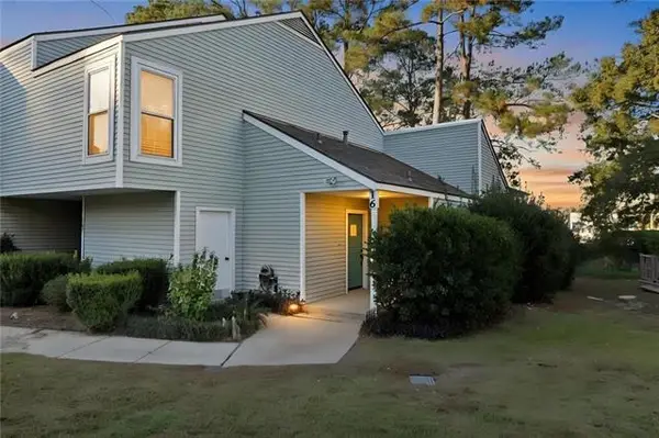 16 Jacqueline Court #16, Mandeville, LA 70471