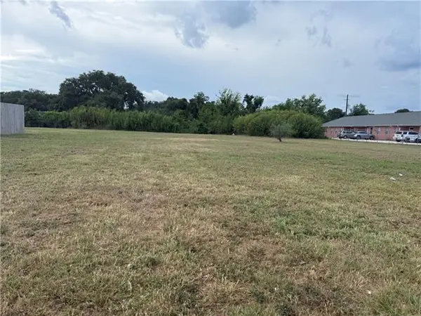 7980 Crowder Boulevard, New Orleans, LA 70126