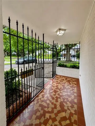 5526 Pratt Drive, New Orleans, LA 70122 - #2