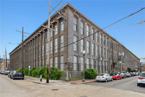 920 Poeyfarre Street #207, New Orleans, LA 70130