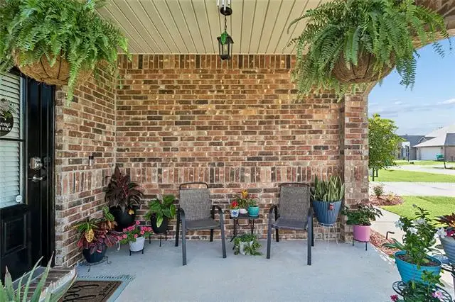 16154 Derry Street, Ponchatoula, LA 70454 - #2