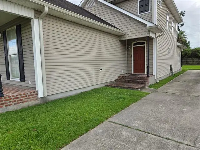 5047 Oak Street, Marrero, LA 70072 - #2