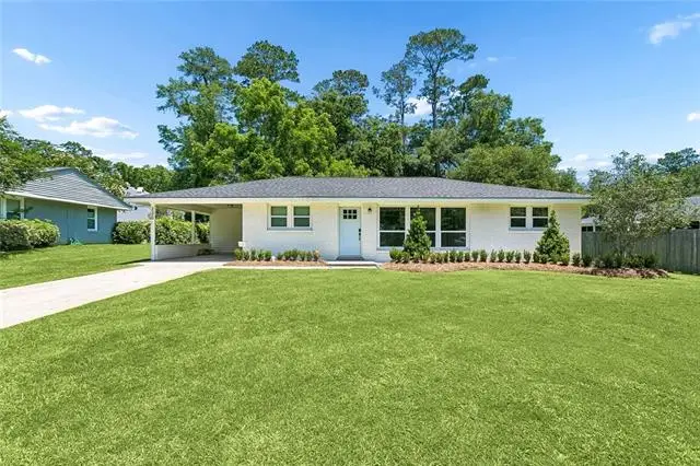 220 E 8th Avenue, Covington, LA 70433 - #1