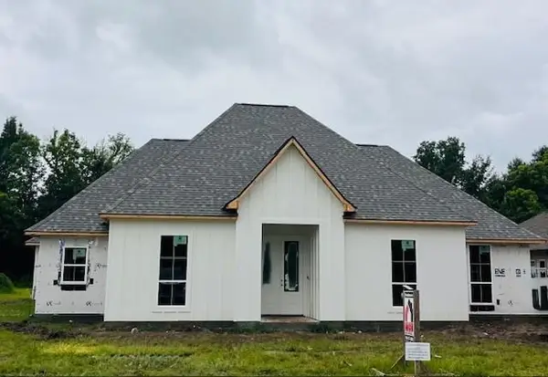 147 River Place Drive, Hahnville, LA 70057