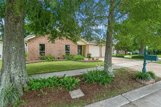 610 Longview Drive, Destrehan, LA 70047 - #2
