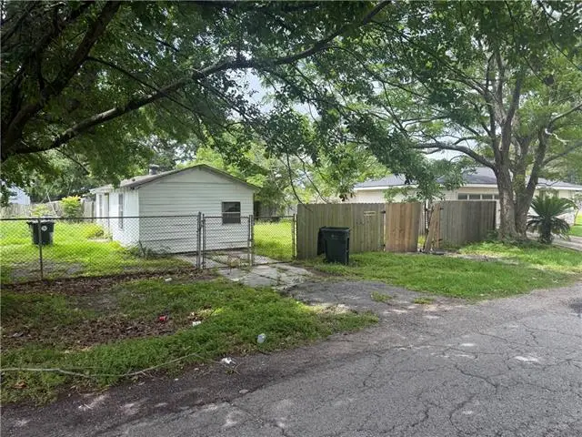 1401 Shirley Drive, New Orleans, LA 70114 - #2