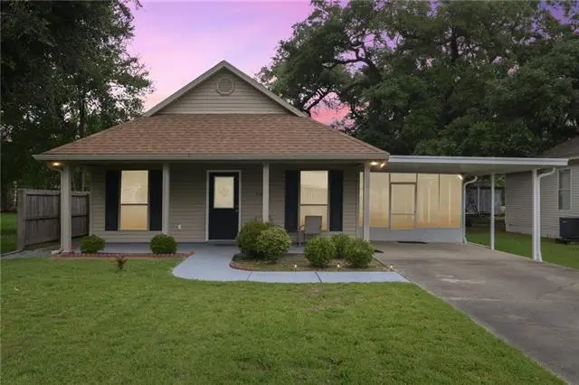 484 S 2nd Street, Ponchatoula, LA 70454 - #1