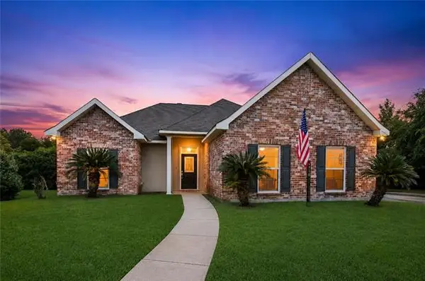 28441 Apple Blossom Lane, Ponchatoula, LA 70454