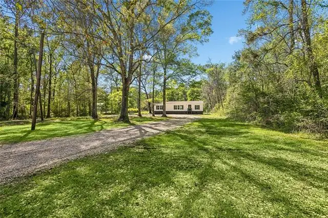 41653 W Portier Road, Ponchatoula, LA 70454 - #2