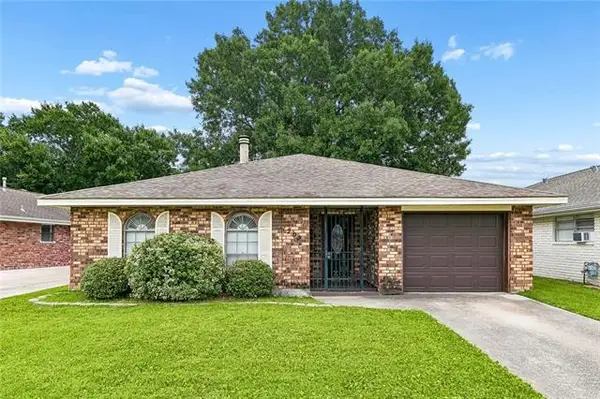 1205 Giuffrias Avenue, Metairie, LA 70001