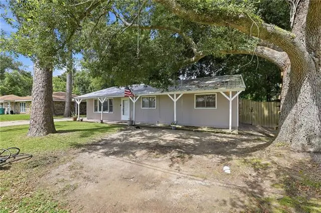 135 Leblanc Street, Ponchatoula, LA 70454 - #1