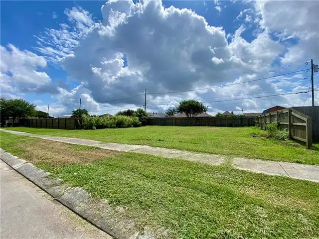 3701 Mumphrey Road, Chalmette, LA 70043 - #3