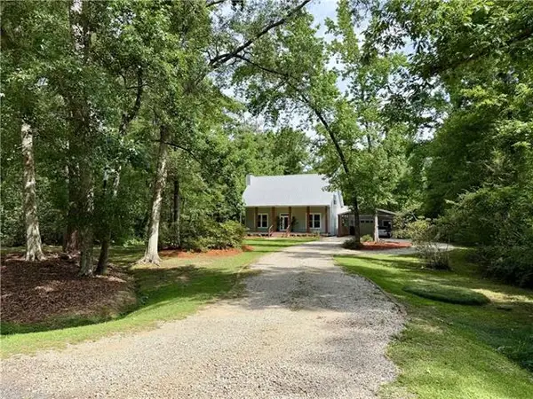 111 Jasmine Drive, Covington, LA 70433