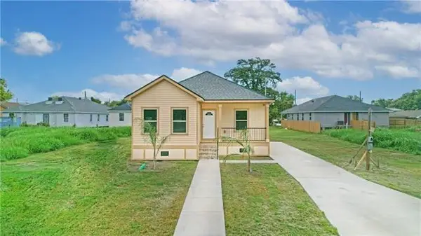 2110 Mardi Gras Boulevard, New Orleans, LA 70114