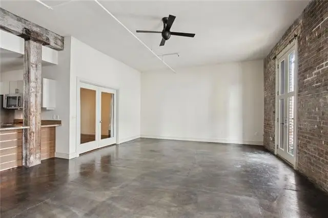 900 S Peters Street #2, New Orleans, LA 70130 - #3