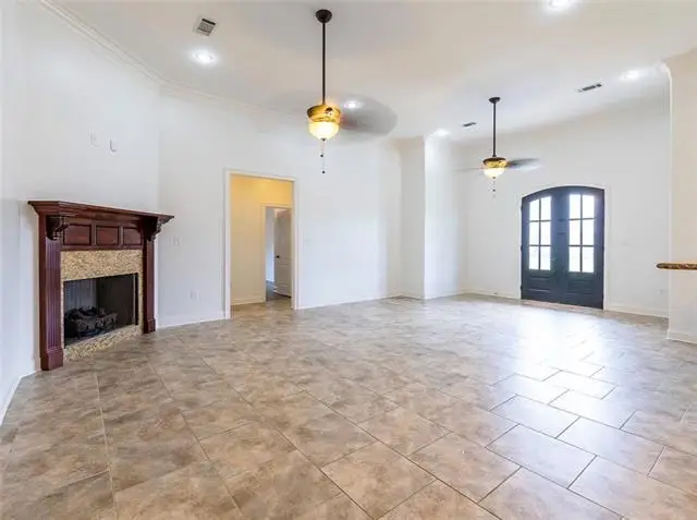 236 Mandalay Boulevard, Houma, LA 70360 - #3