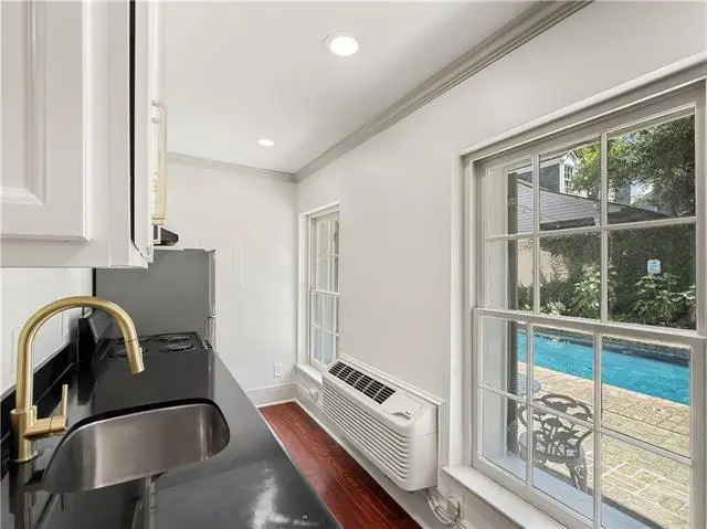 618 Dauphine Street #2C, New Orleans, LA 70112 - #2