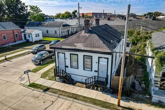 2600-02 1st Street, New Orleans, LA 70113 - #2