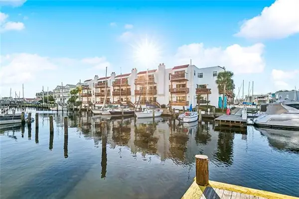 8654 Pontchartrain Boulevard #14, New Orleans, LA 70124