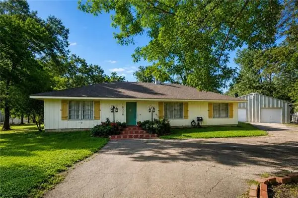 18318 Cusachs Drive, Covington, LA 70433