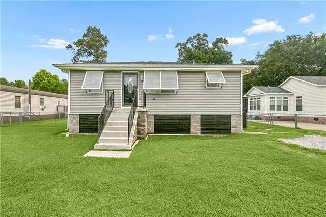 2920 Farmsite Road, Violet, LA 70092 - #1