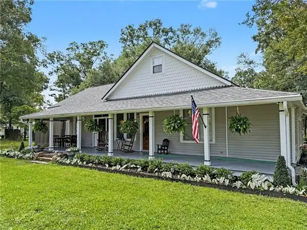 24900 1st Street, Holden, LA 70744
