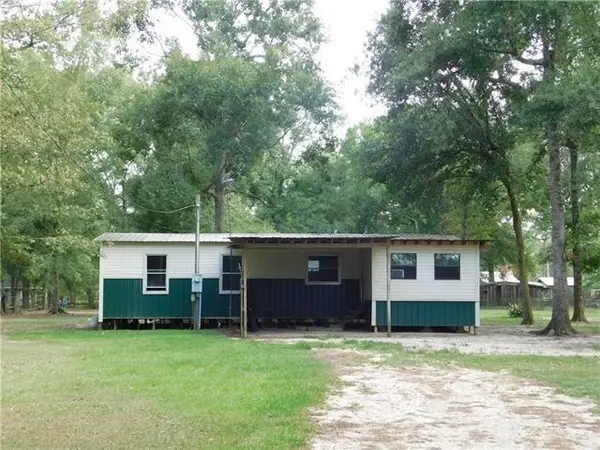 12480 A Robertson Road, Tickfaw, LA 70466
