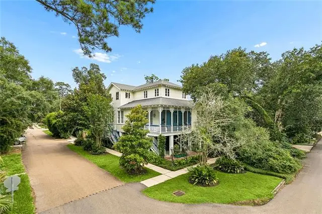 147 Marigny Avenue, Mandeville, LA 70448 - #1
