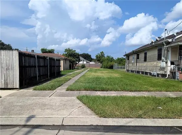1115 Derbigny Street, Gretna, LA 70053