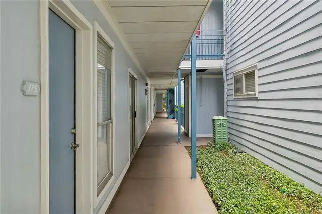 318 Lake Marina Drive #115, New Orleans, LA 70124 - #1