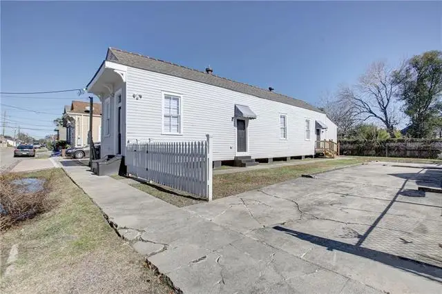 617 Tupelo Street, New Orleans, LA 70117 - #2