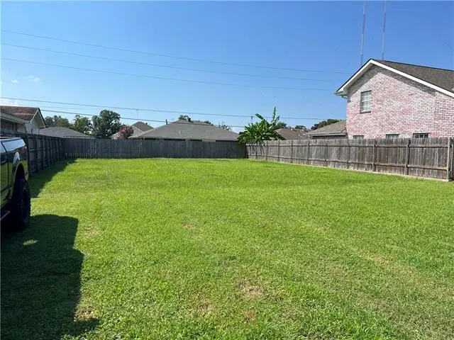 3700 Karen Drive, Chalmette, LA 70043 - #2