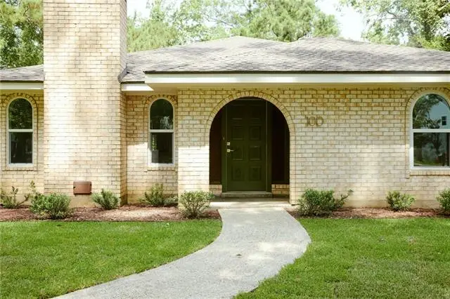 100 Live Oak Street, Mandeville, LA 70448 - #3