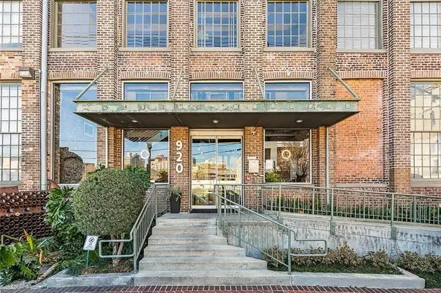 920 Poeyfarre Street #225, New Orleans, LA 70130 - #2