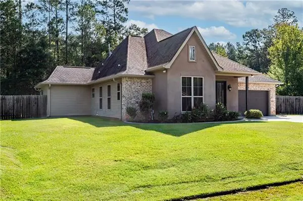 300 Summit Court, Covington, LA 70435