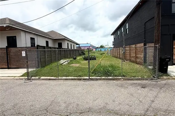 1908 Frenchmen Street, New Orleans, LA 70116