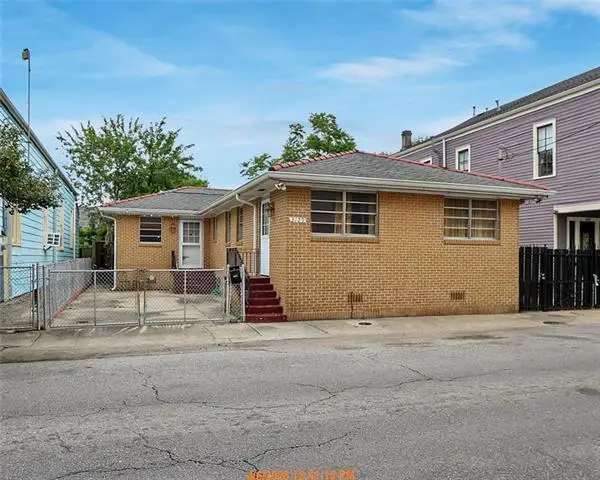 3129 Burgundy Street, New Orleans, LA 70117 - #2