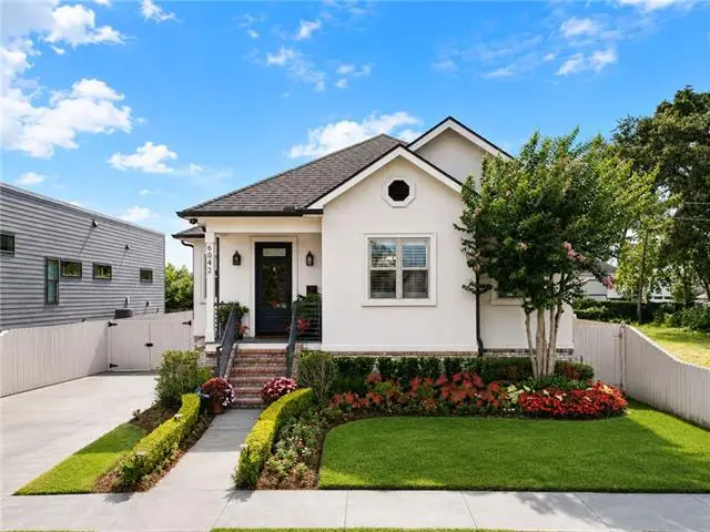 6042 Cameron Boulevard, New Orleans, LA 70122 - #1
