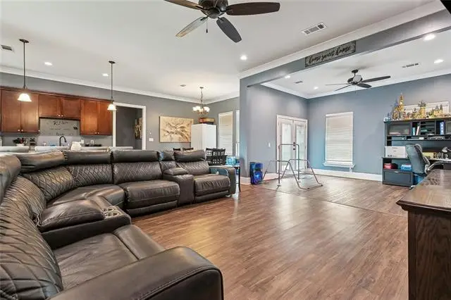 3001 Veronica Drive, Chalmette, LA 70043 - #3