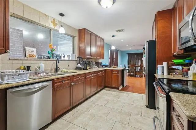 2005 Marietta Street, Chalmette, LA 70043 - #3