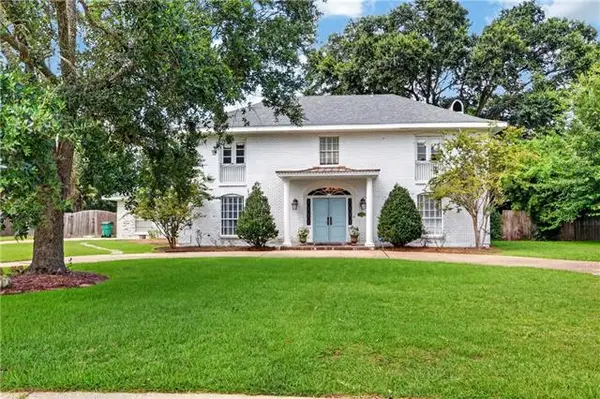 3605 Joyce Drive, Mandeville, LA 70471