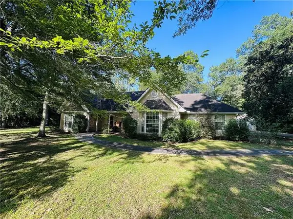 102 Ivy Drive, Covington, LA 70433