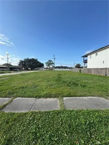 700 Cougar Drive, Arabi, LA 70032 - #1