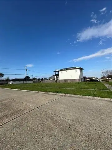 700 Cougar Drive, Arabi, LA 70032 - #2