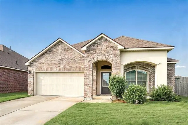 100 E Lake Court, Slidell, LA 70461 - #1