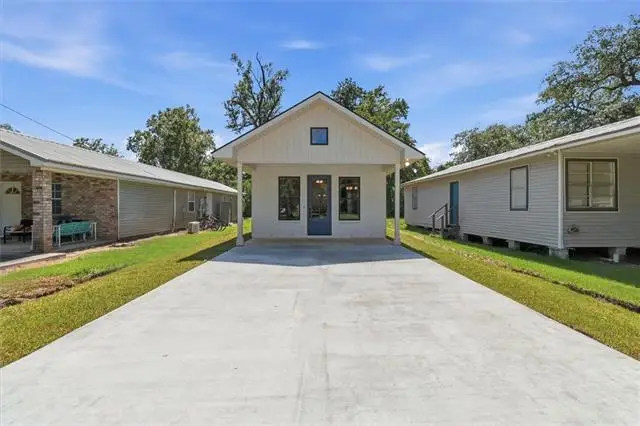 657 S Second Street, Ponchatoula, LA 70454 - #2